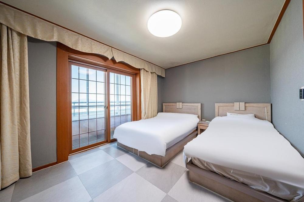 Oceanview Resortel Boryeong Exterior foto