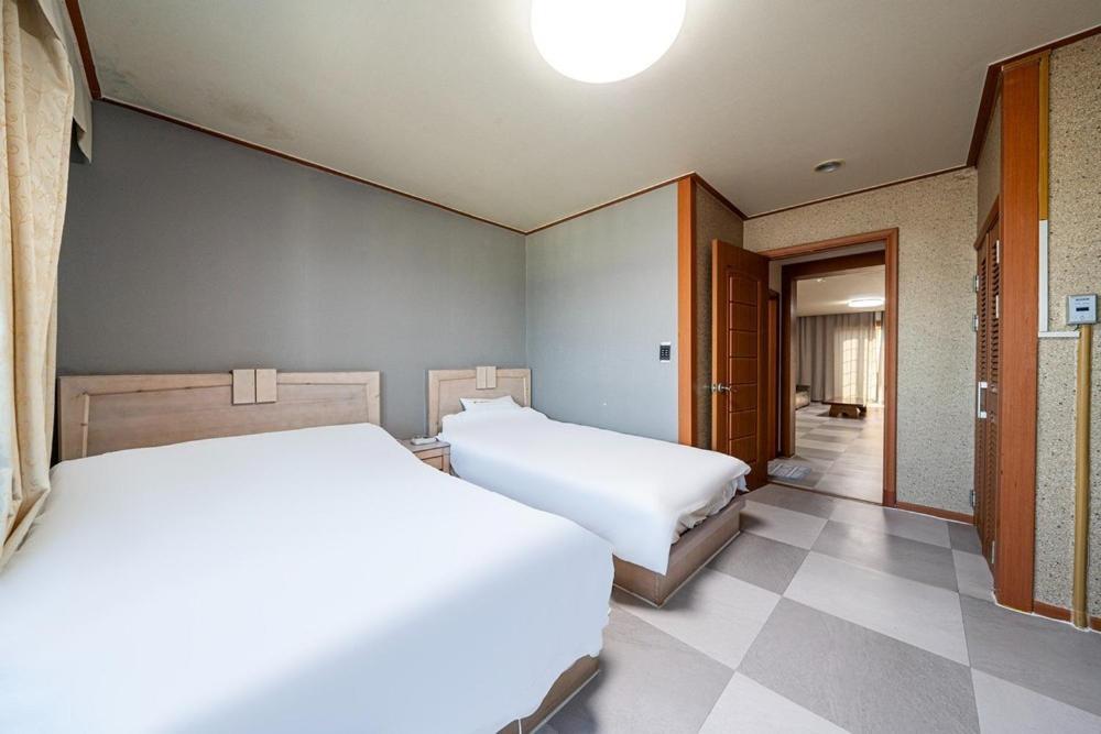 Oceanview Resortel Boryeong Exterior foto