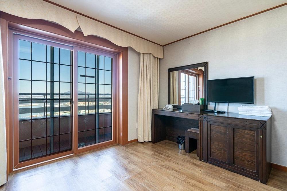 Oceanview Resortel Boryeong Exterior foto