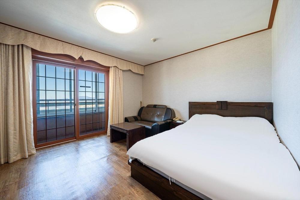 Oceanview Resortel Boryeong Exterior foto