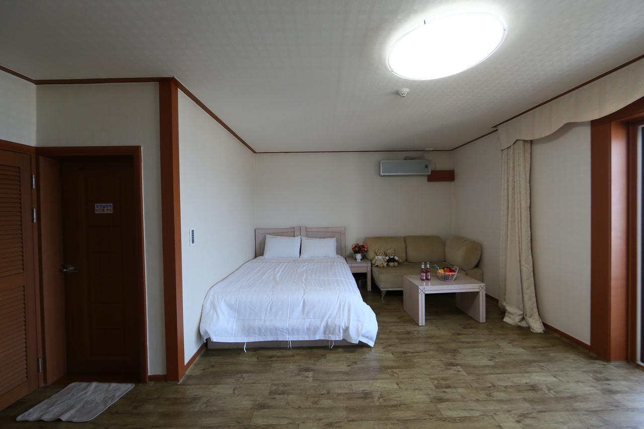 Oceanview Resortel Boryeong Exterior foto